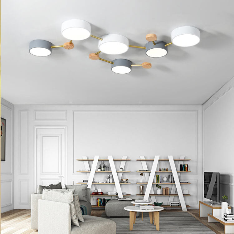 Scandinavian LED ceiling light made of wood and metal