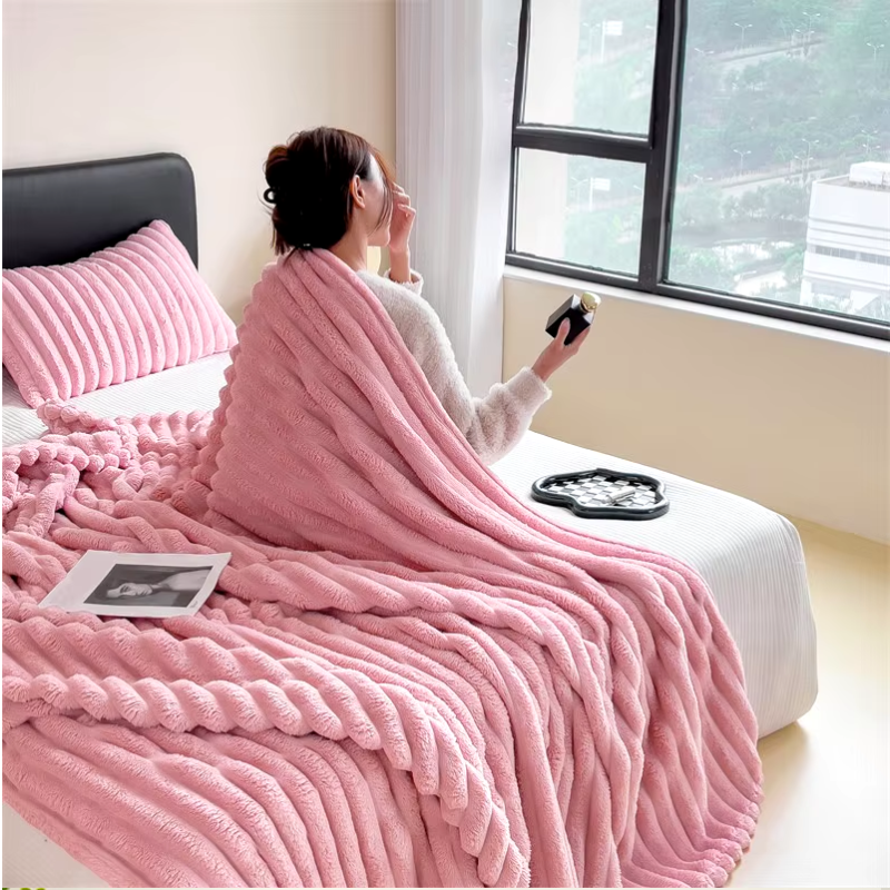 Fleece Kuscheldecke mit Ripp-Design