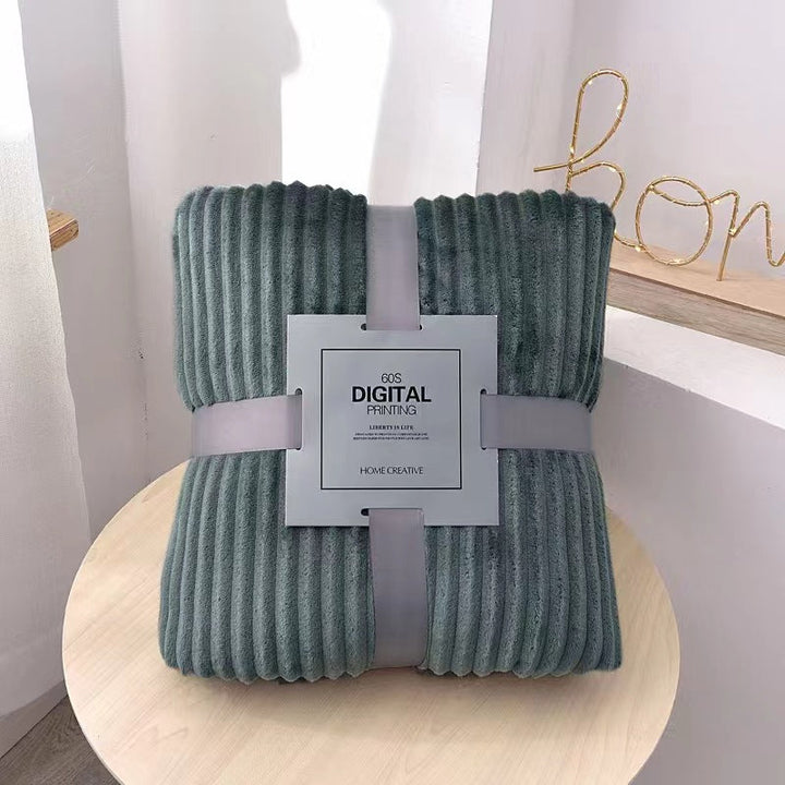Fleece Kuscheldecke mit Ripp-Design