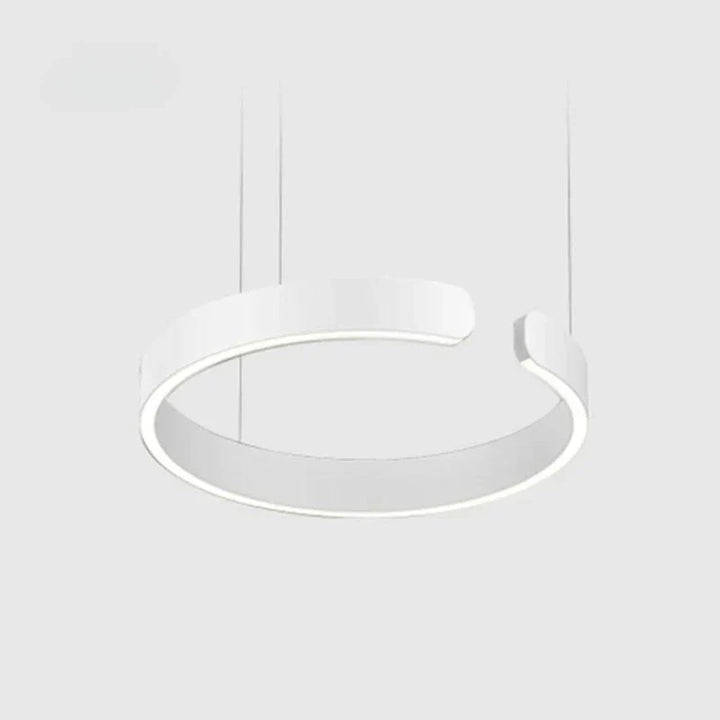 Moderne LED Pendelleuchte in Ringform mit Deckenmontage