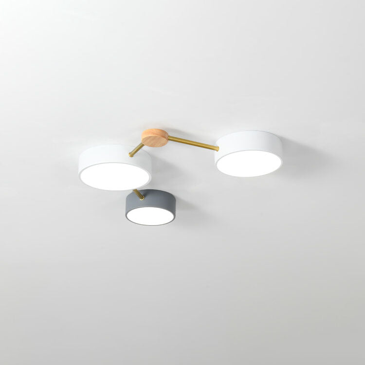 Scandinavian LED ceiling light made of wood and metal