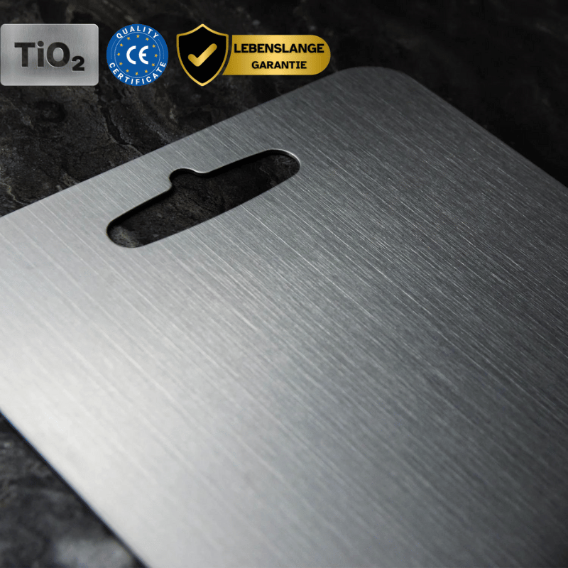 High-quality titanium cutting board - Hygienic and durable cutting