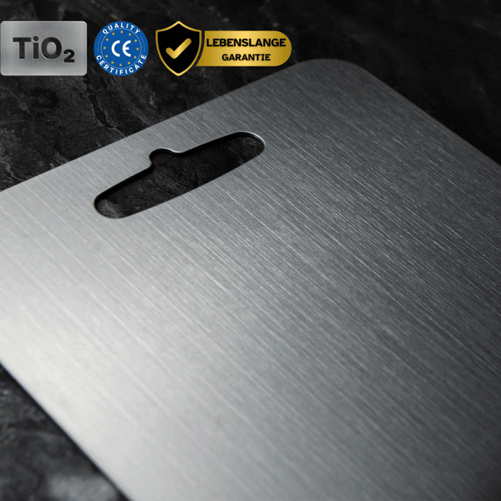 High-quality titanium cutting board - Hygienic and durable cutting