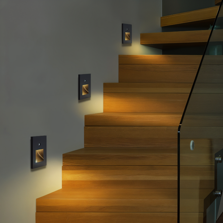 Intelligent LED wall light with motion sensor – Elegant smart home lighting for security &amp; style
