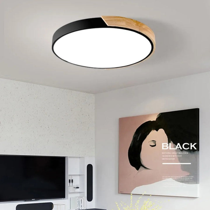 Nordic LED ceiling light made of wood – Round design in Scandinavian style