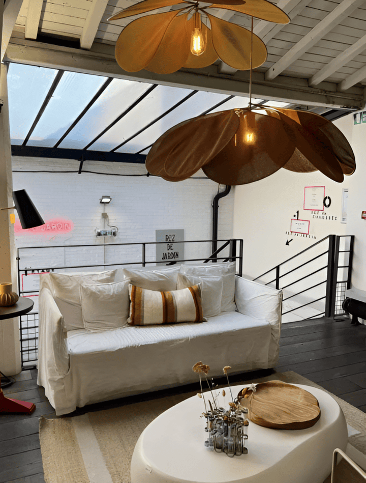 Deckenleuchte mit Blumen-Design aus Stoff