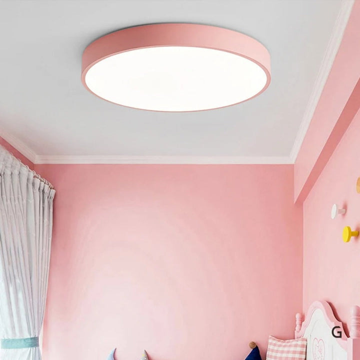 Nordic LED ceiling light made of wood – Round design in Scandinavian style