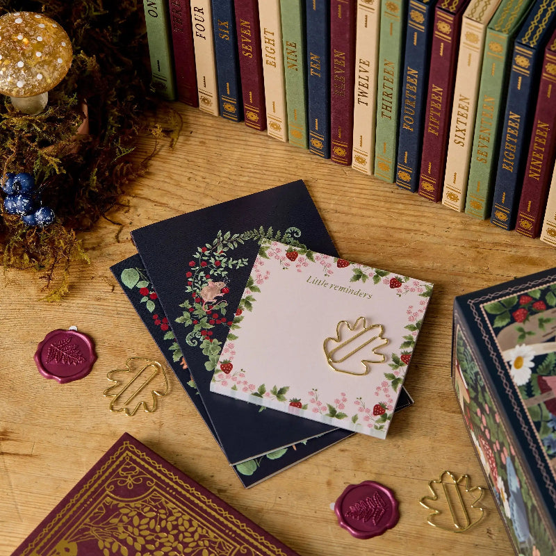 Advent calendar with 24 creative stationery items