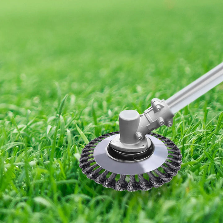 High-performance weed brush head for brushcutters for efficient garden maintenance