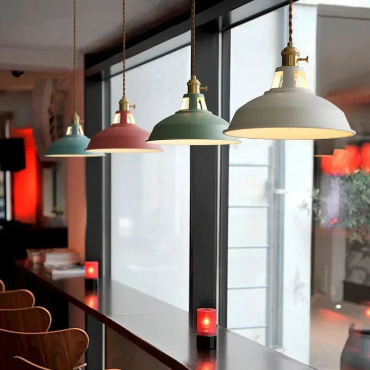 Retro industrial pendant lamp – vintage pendant light for kitchen and bar