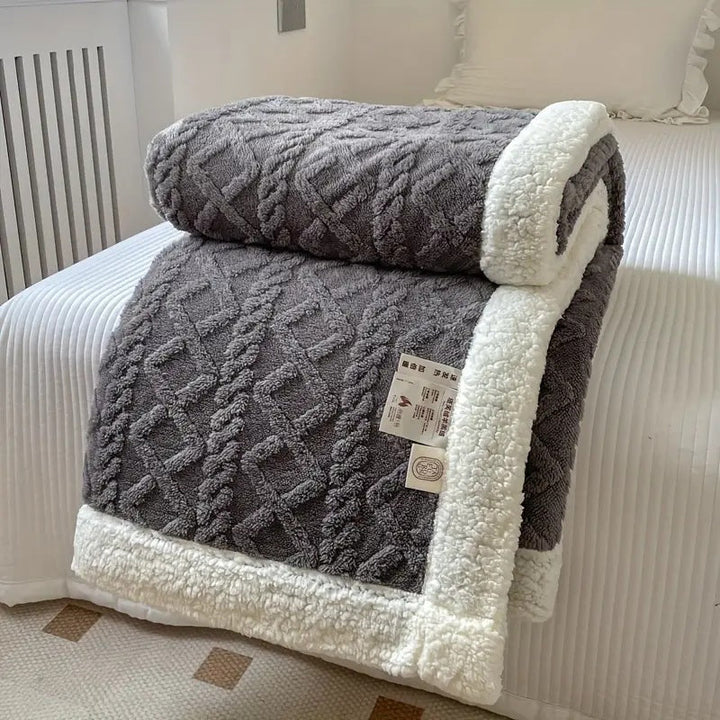 Sherpa Fleece Blanket – Reversible Fleece Blanket for All Seasons